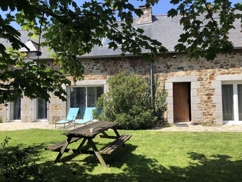  8 pièces en vente sur SAINT ALBAN (22400)