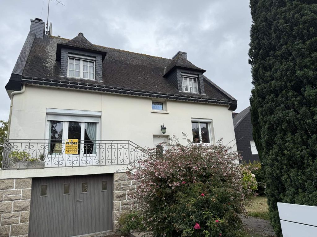  5 pièces en vente sur YFFINIAC (22120)