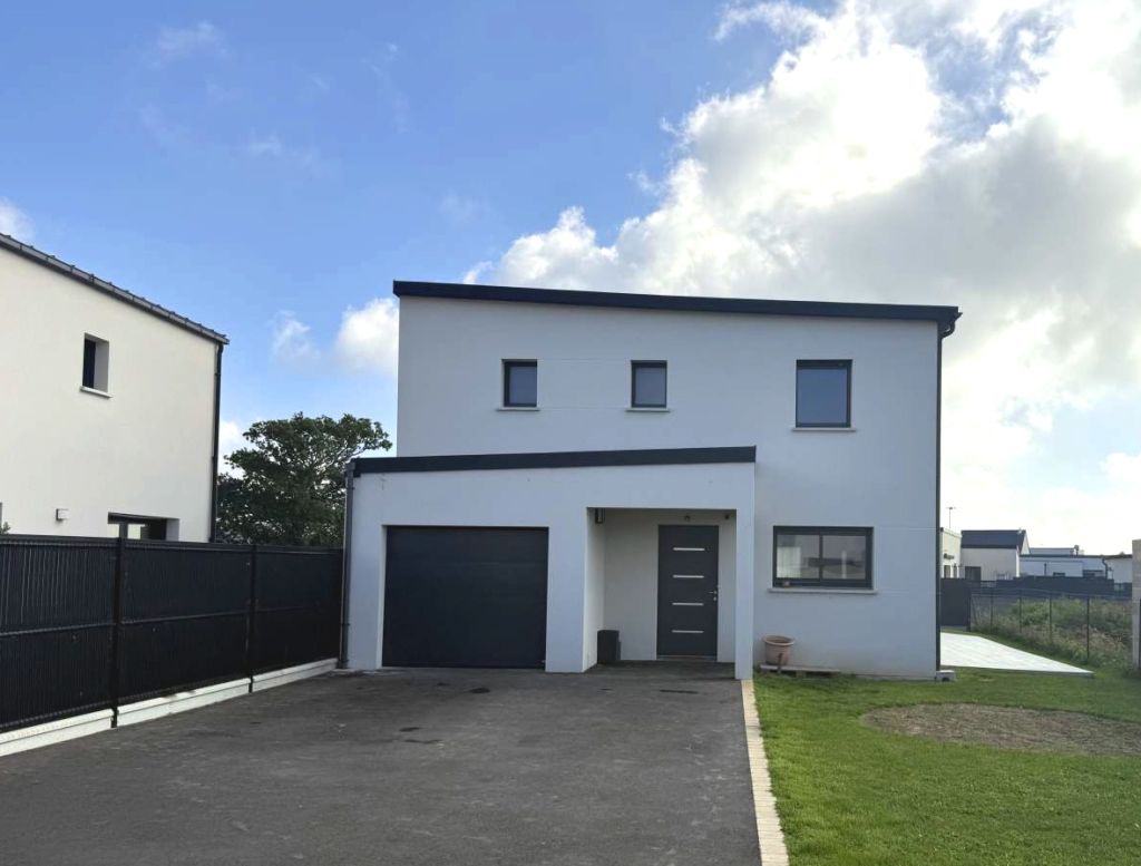  5 pièces en vente sur PLANGUENOUAL (22400)